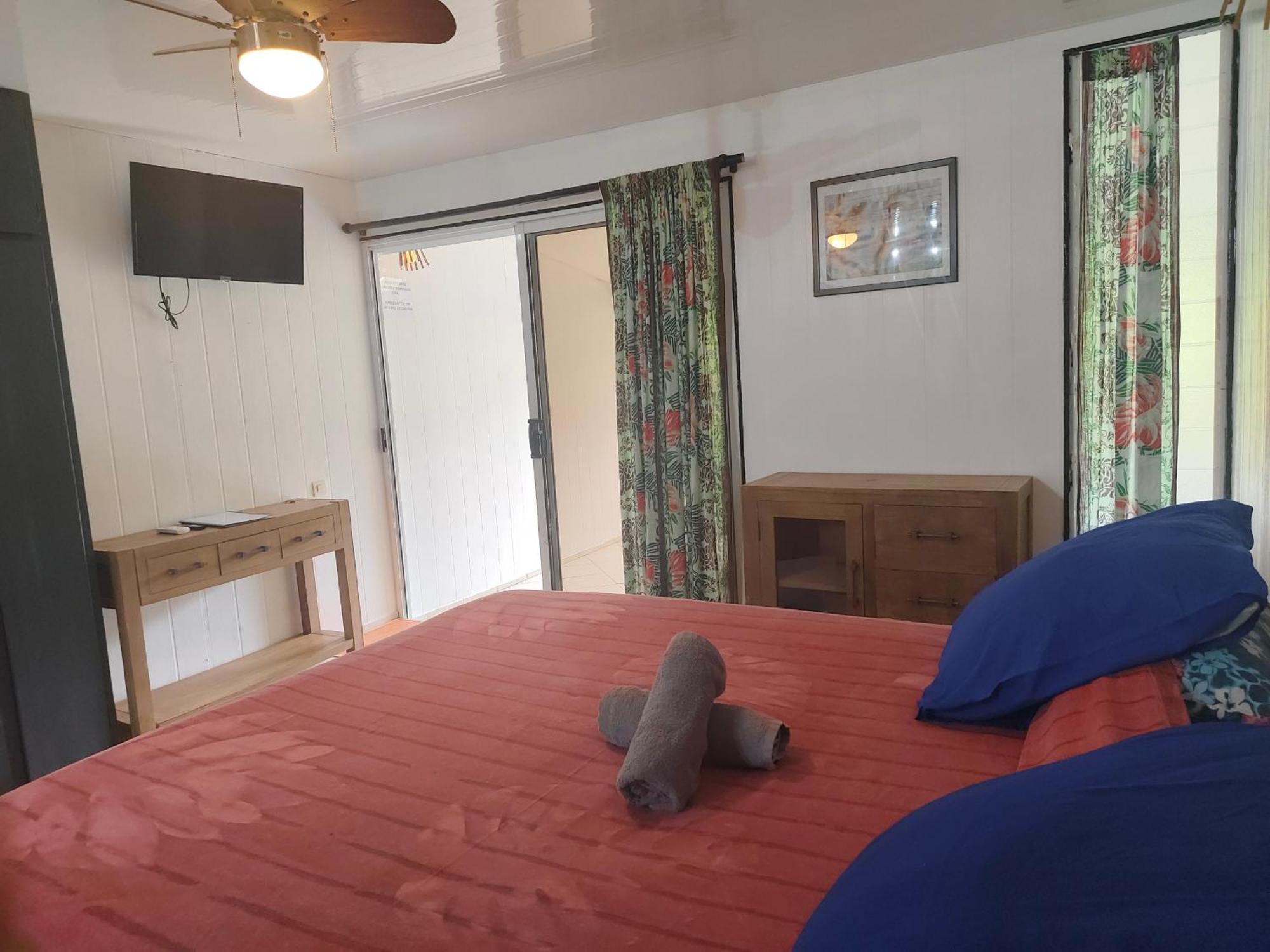Готель Fare Ara Location Huahine Екстер'єр фото
